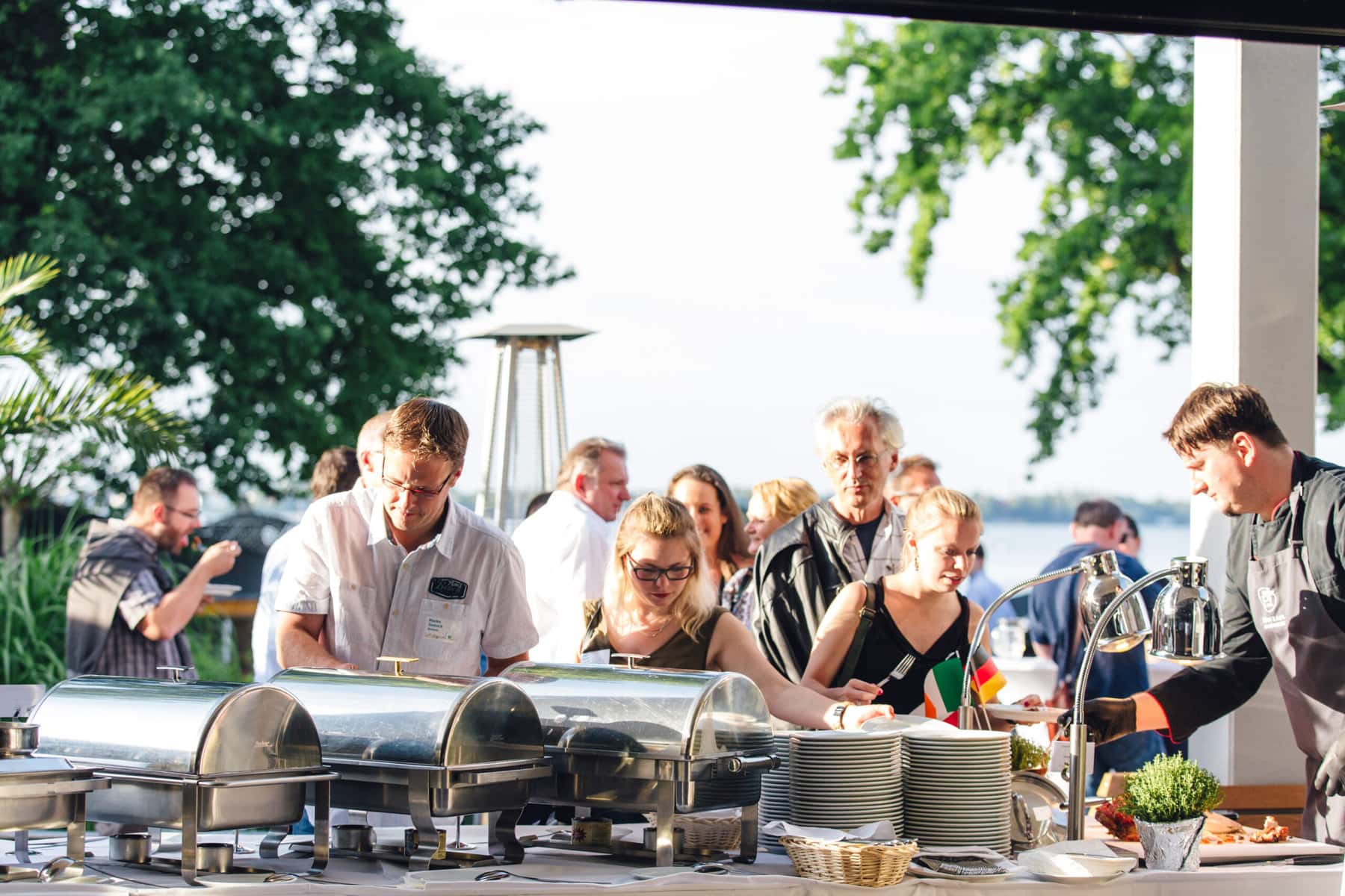 Firmenfeier organisieren 10 Tipps, damit das Event gelingt Rübezahl